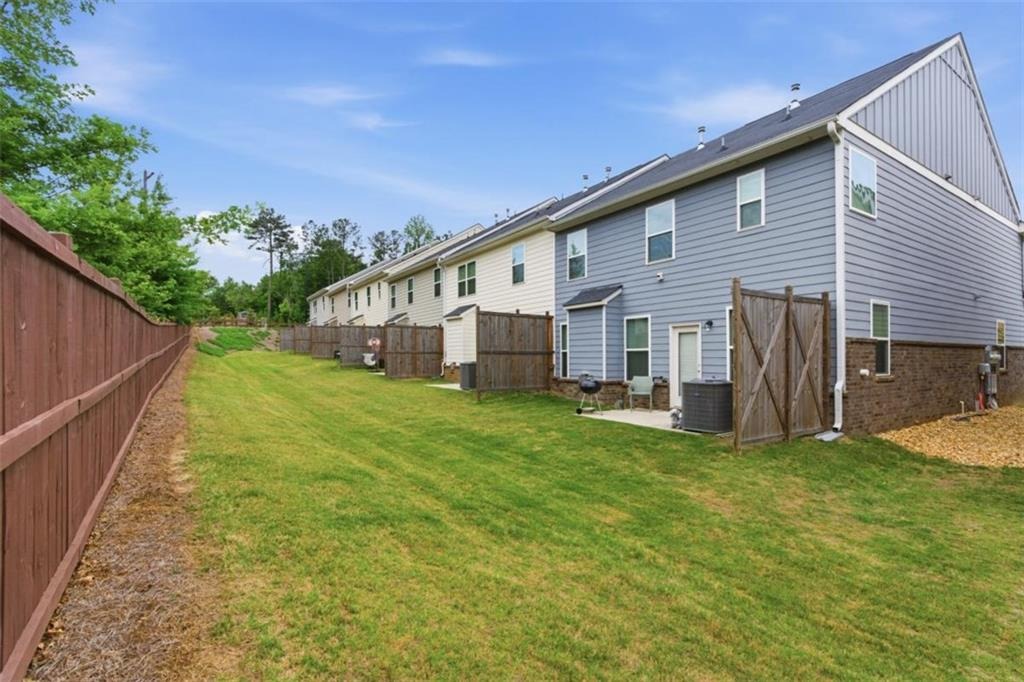 Park Center Cir, Austell, GA 30168