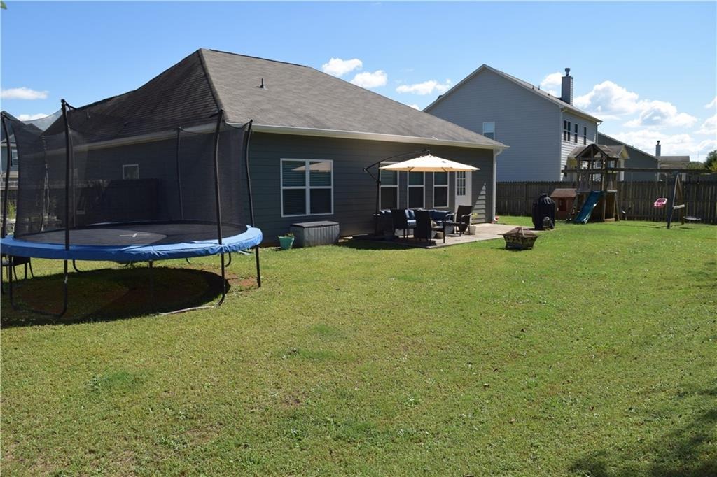 Robin Rd, Adairsville, GA 30103