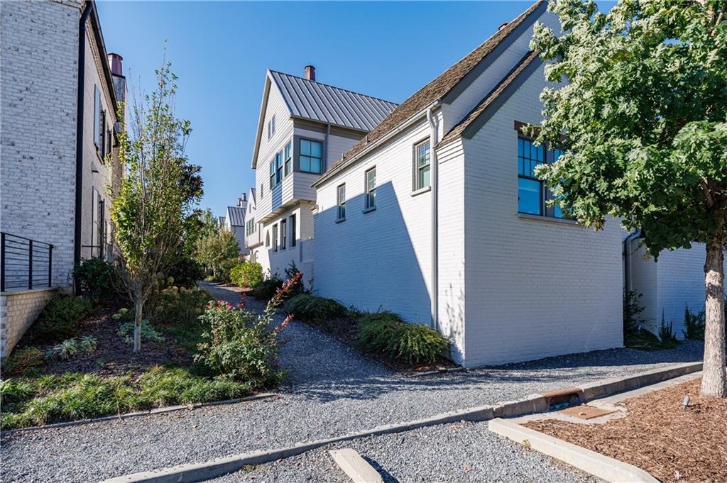 Juniper Ln, Fayetteville, GA 30214