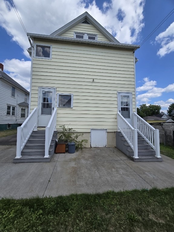 Holland Ave, Binghamton, NY 13905