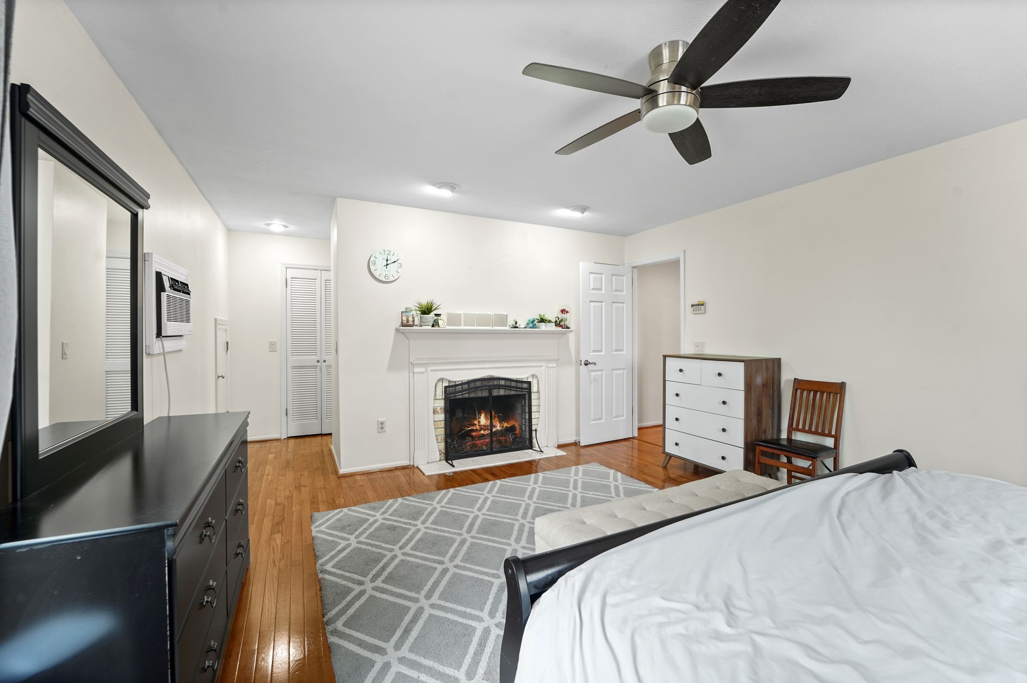 Pinebluff Dr, Vestal, NY 13850 #1
