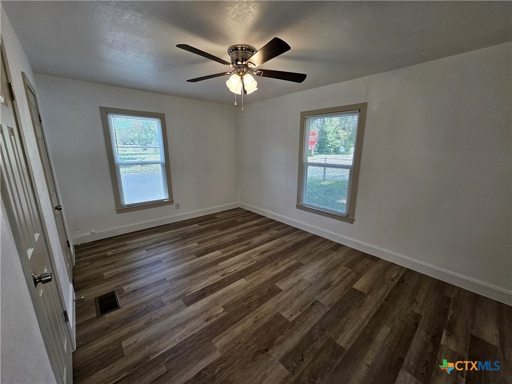 Duncan Ave, Killeen, TX 76541 #1