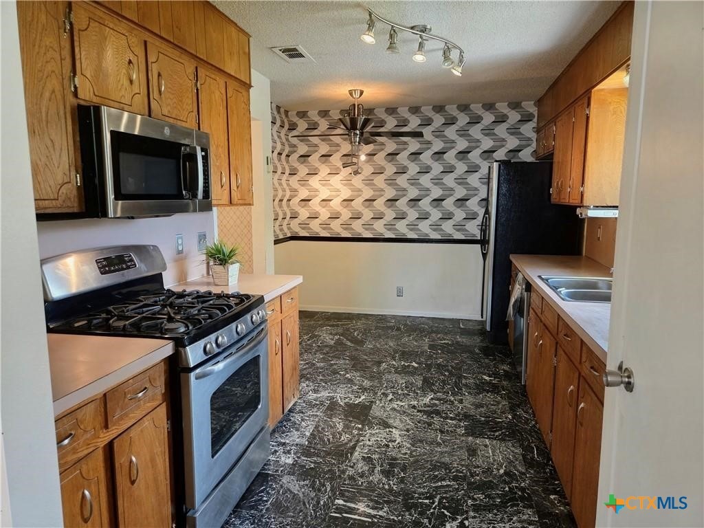 Tallwood Dr, Killeen, TX 76549