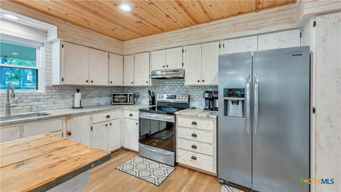 Deer Lake Cv, Wimberley, TX 78676 #1