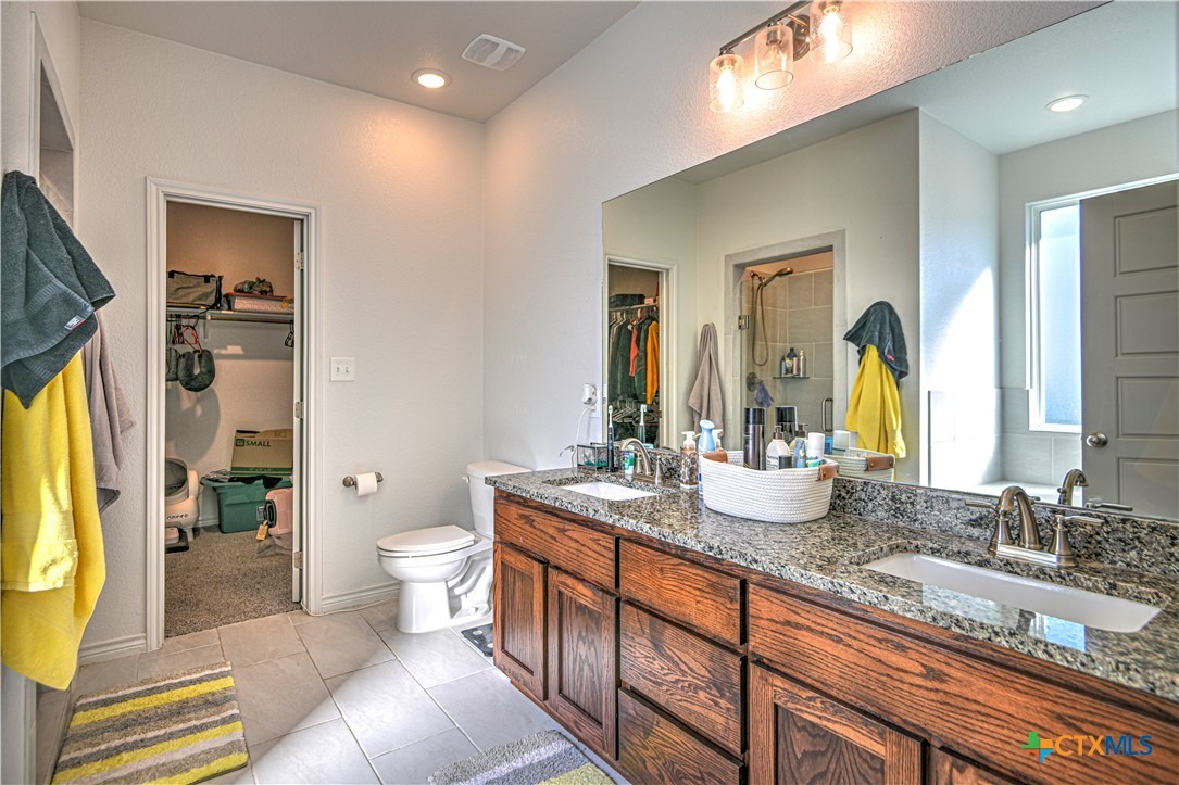 Hayes St, Temple, TX 76502