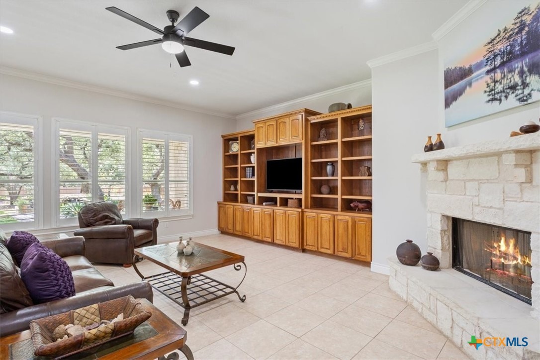 Buena Vista Dr, Georgetown, TX 78633