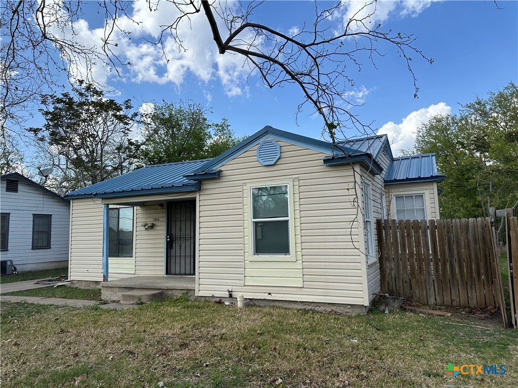 Avenue G , Killeen, TX 76541