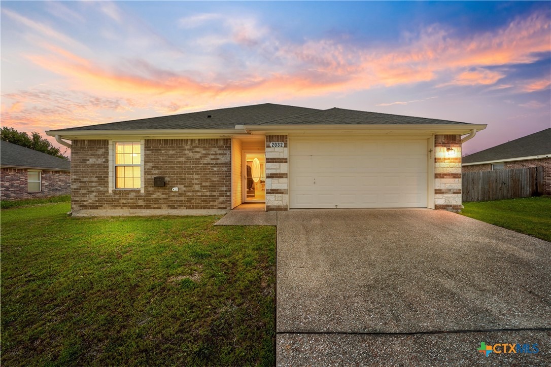 Sabine Dr, Waco, TX 76708