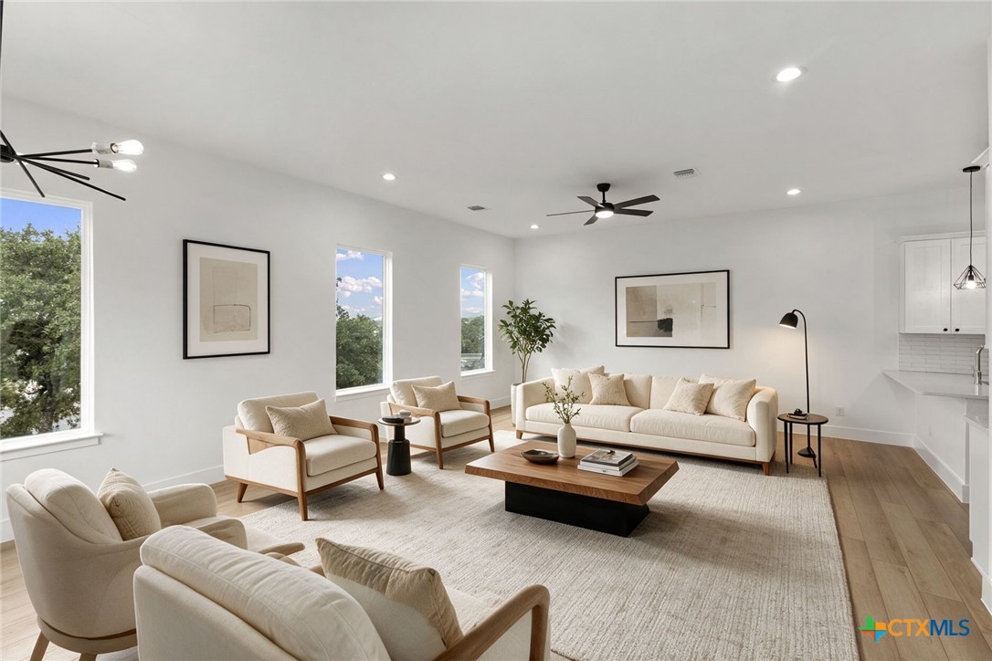 Magnolia Cir, Boerne, TX 78006