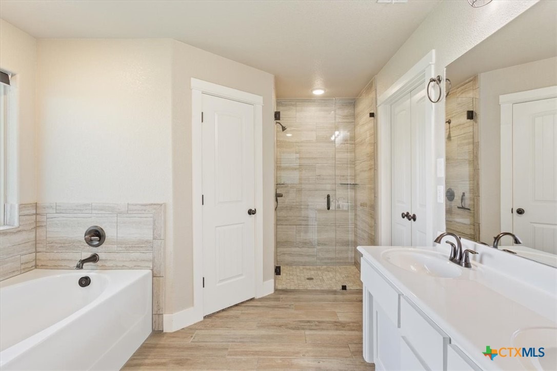 Briar Hollow Dr, Temple, TX 76502 #1