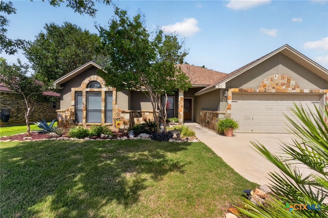 Yorktown , Pleasanton, TX 78064 #1