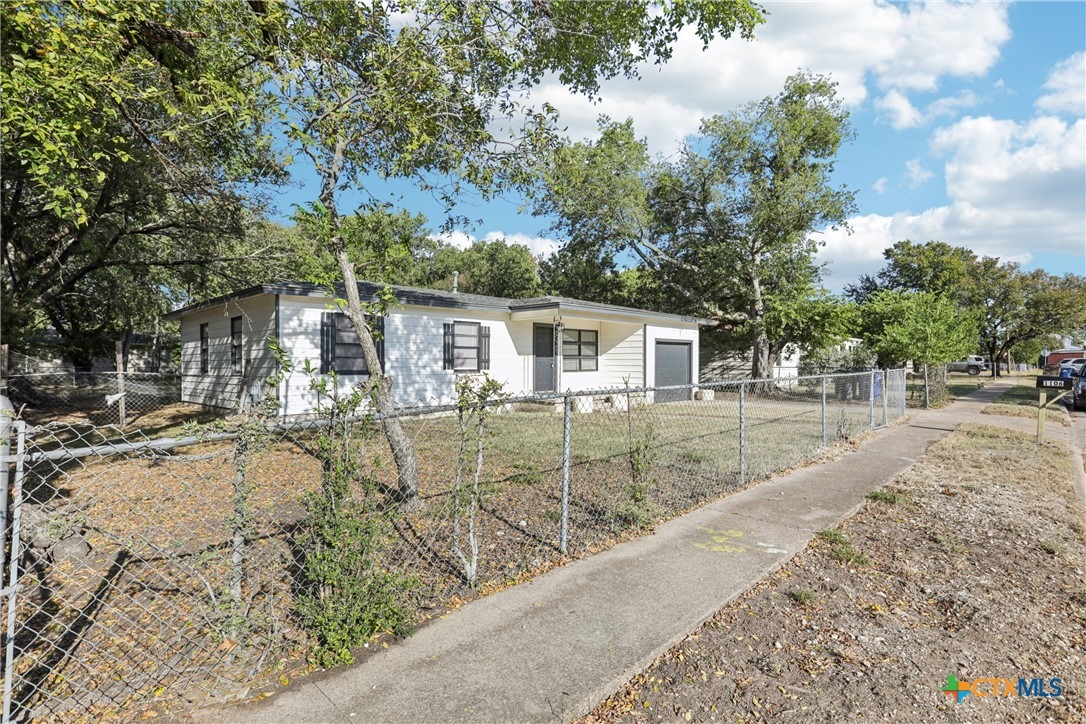 15th St, Copperas Cove, TX 76522 #1