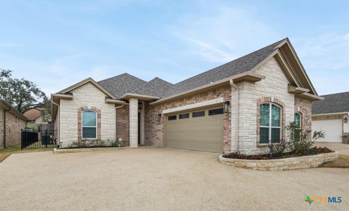 Legend Oaks Blvd, Belton, TX 76513