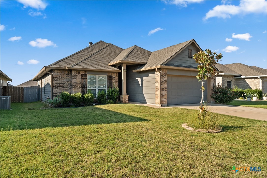 Riata Ranch Rd, Waco, TX 76705 #1