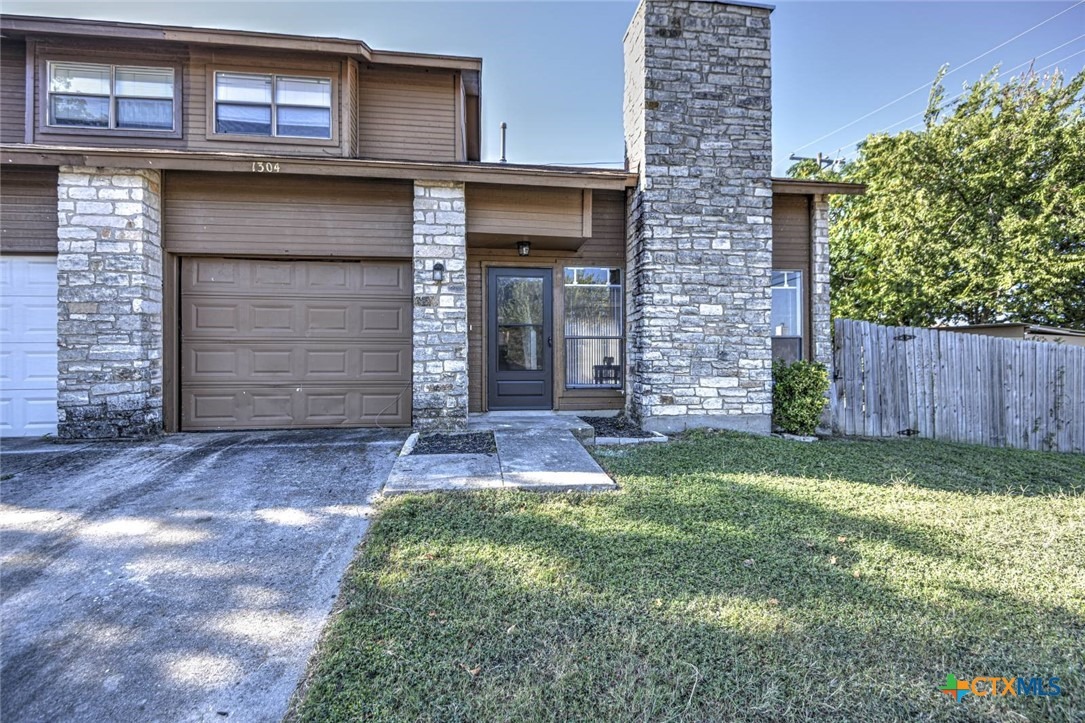 Royal Crest Dr, Killeen, TX 76549 #1