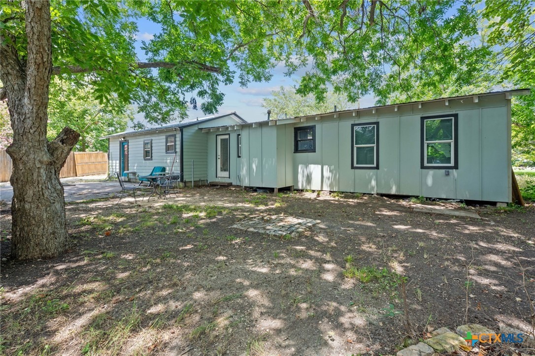 Colorado St, Lockhart, TX 78644 #1