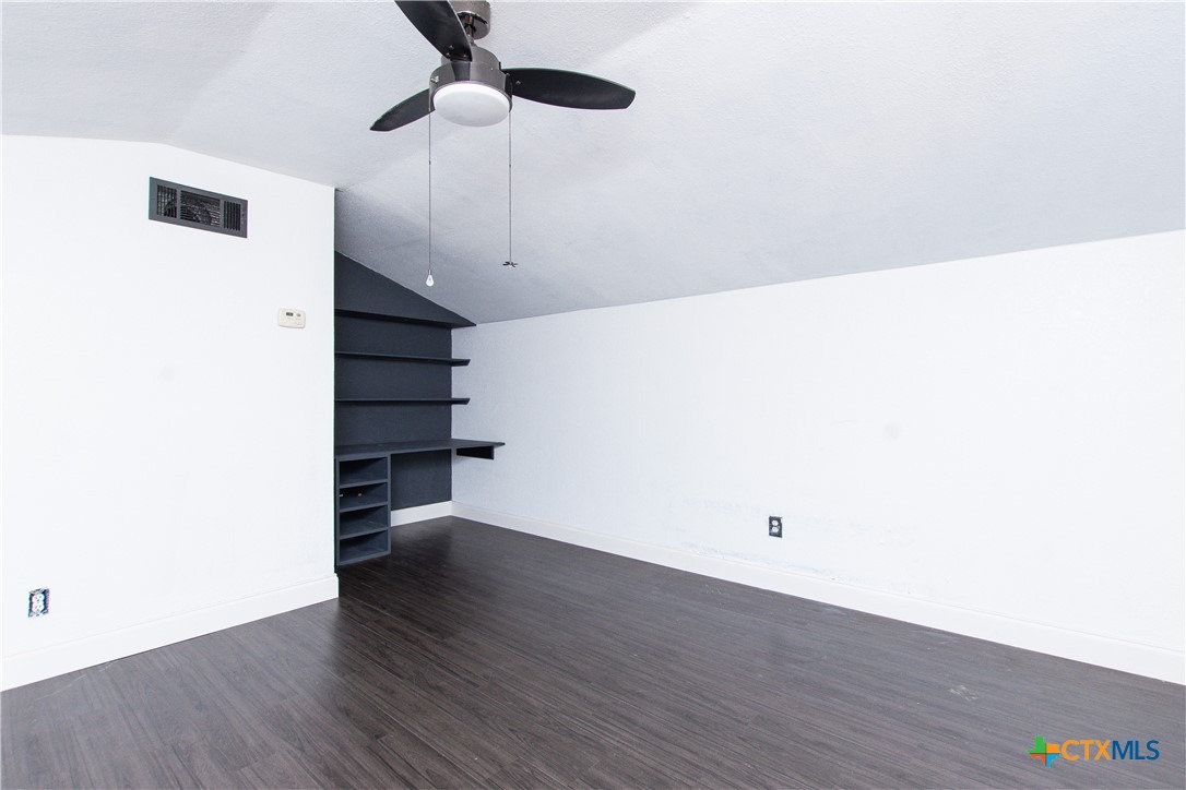 Denmans Mountain Rd, Belton, TX 76513
