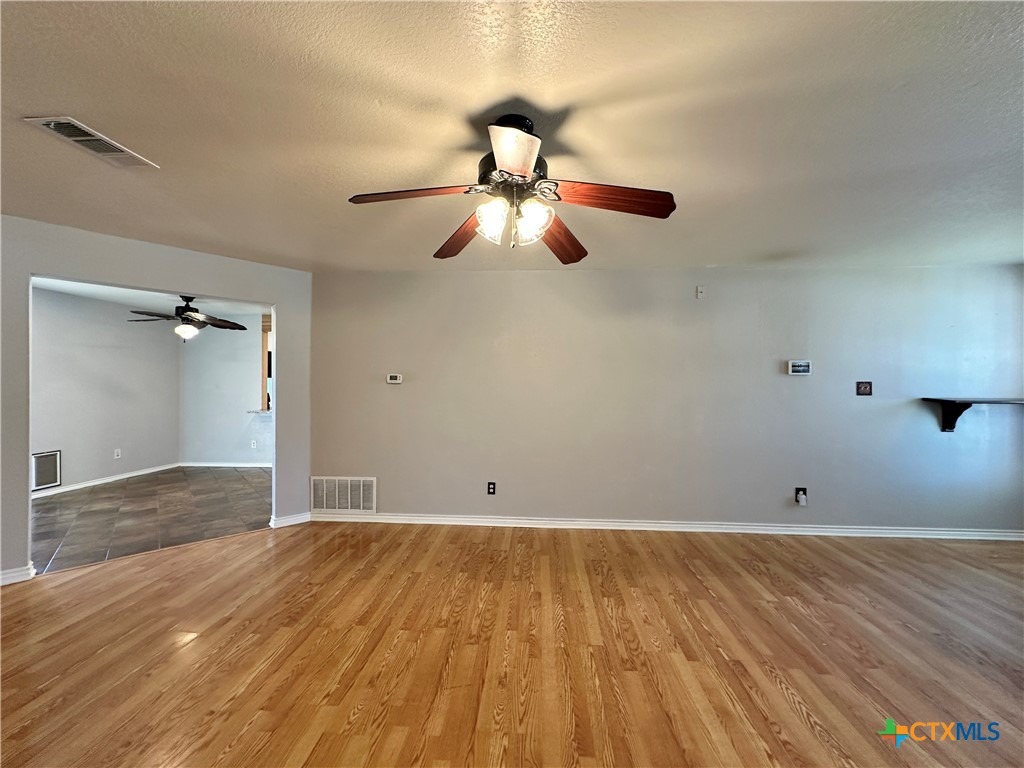 Gunnison Dr, Killeen, TX 76542 #1