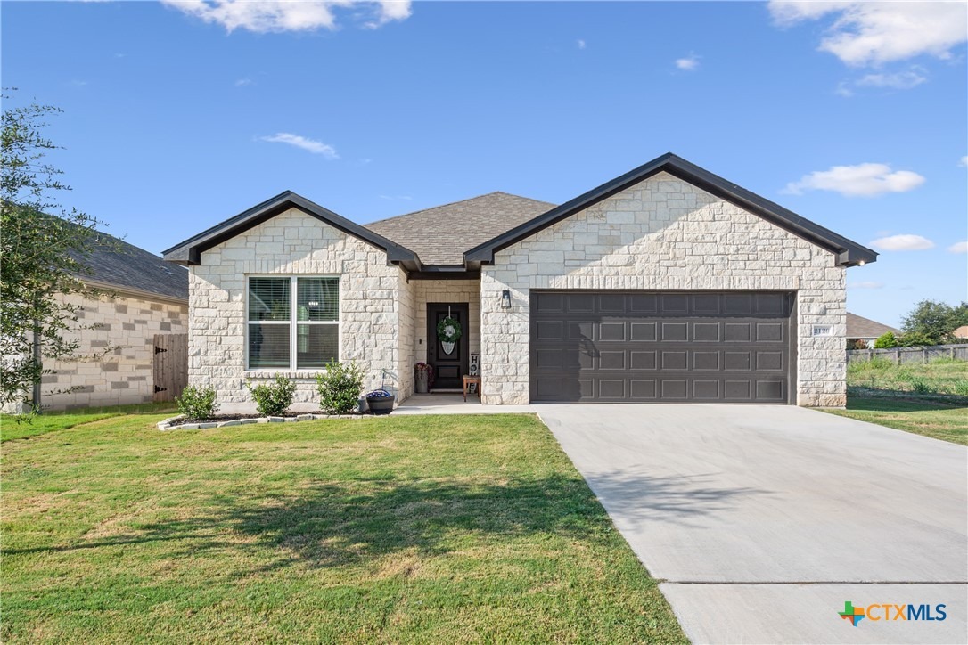Blackhawk Loop, Belton, TX 76513