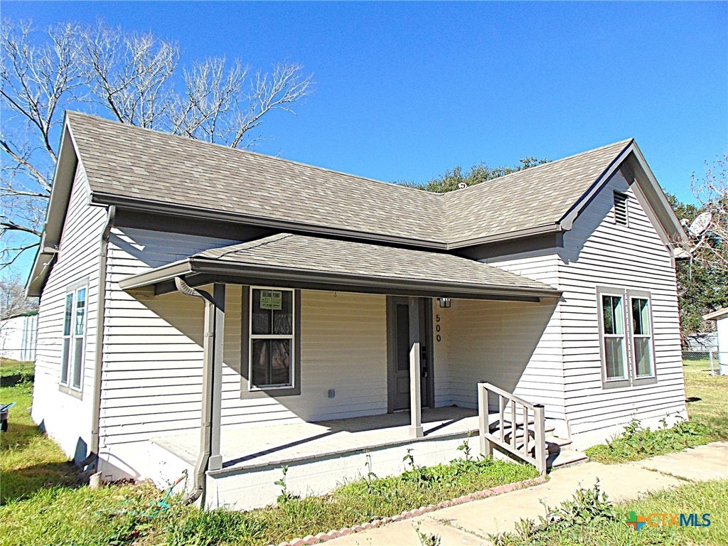 Texana St, Hallettsville, TX 77964