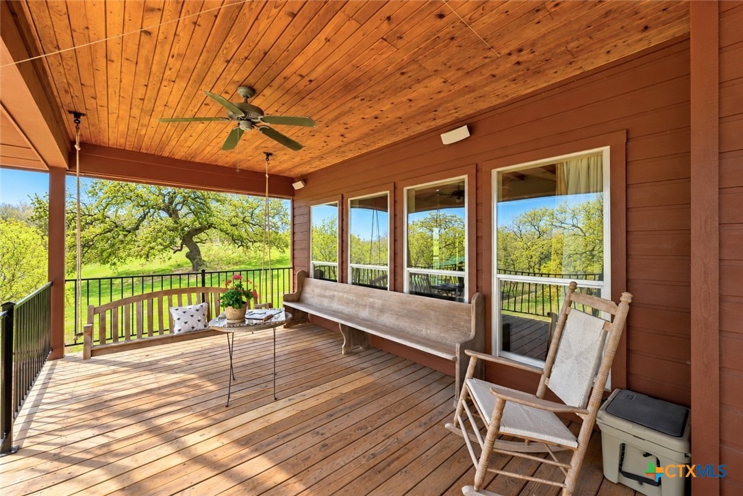 Red Bird Ln, Kingsbury, TX 78638