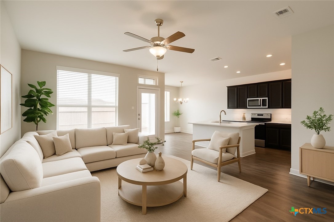 Lancaster Dr, Belton, TX 76513