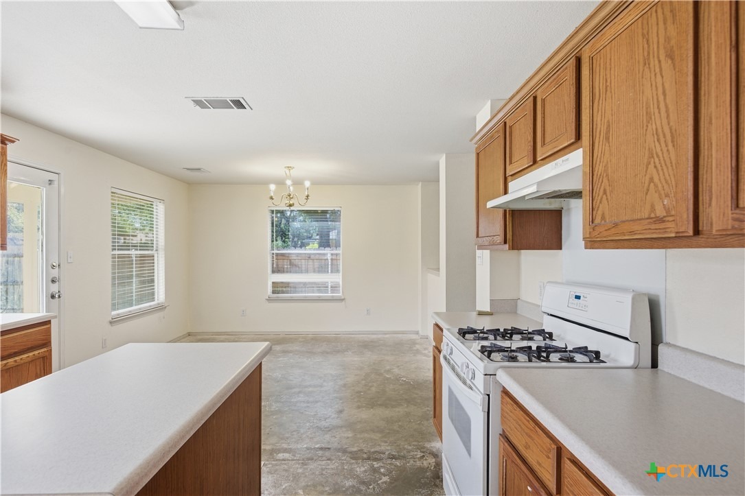 Nettie , Leander, TX 78641
