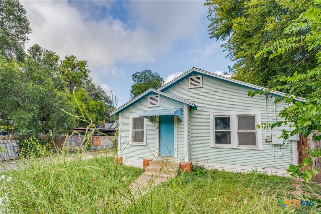 Austin St, Seguin, TX 78155 #1