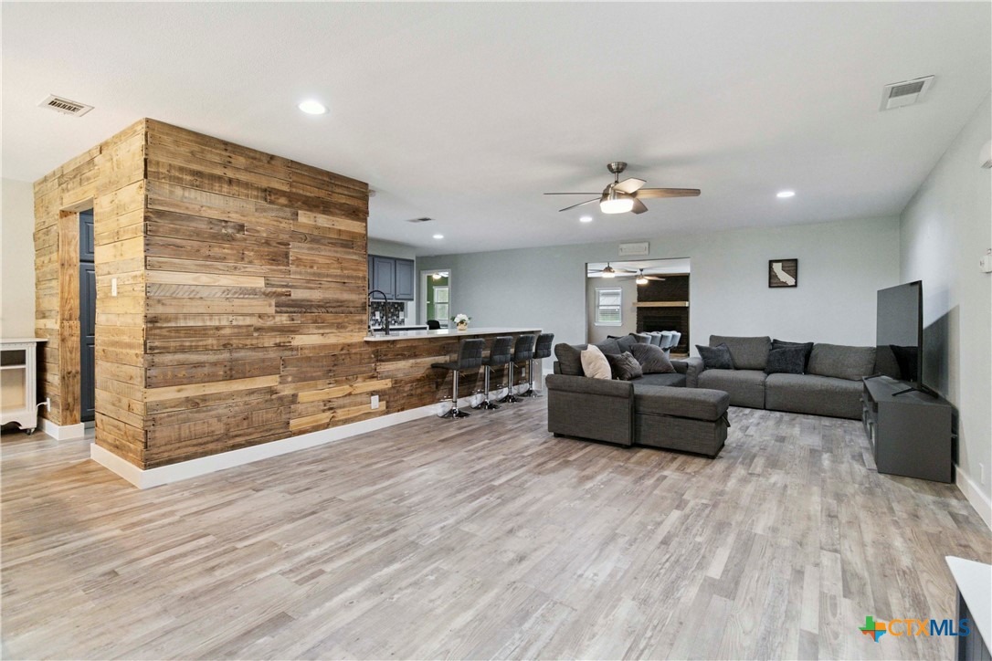 Canyon Wren Dr, Buda, TX 78610 #1