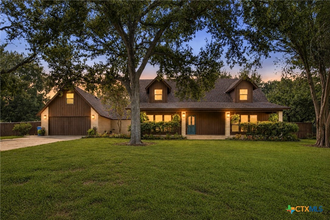 Montwood , Seguin, TX 78155