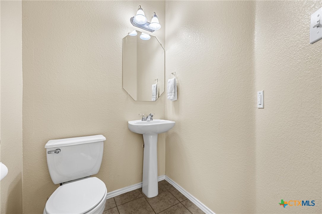 English Oak Dr, Killeen, TX 76542 #1