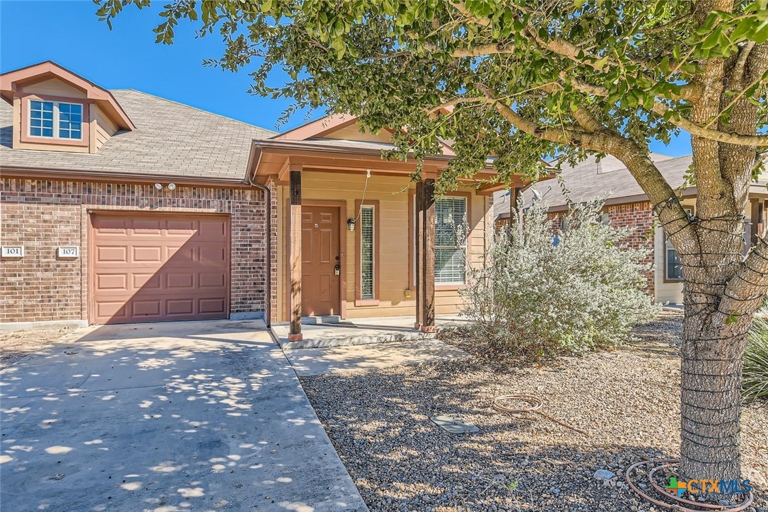 Creekside Villa Dr, Kyle, TX 78640 #1