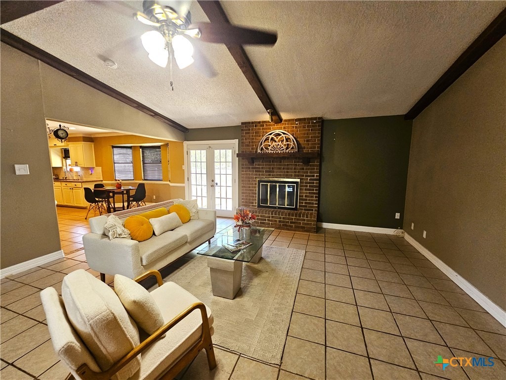 Eastwood Dr, Seguin, TX 78155