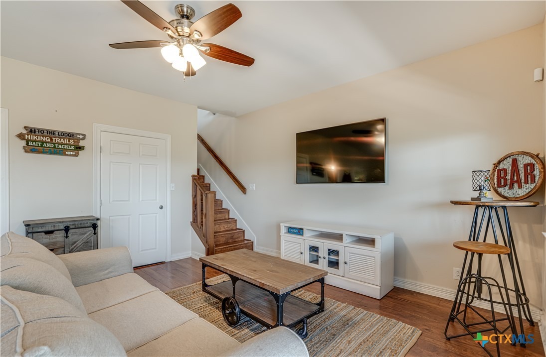 Lake Frst, Canyon Lake, TX 78133 #1