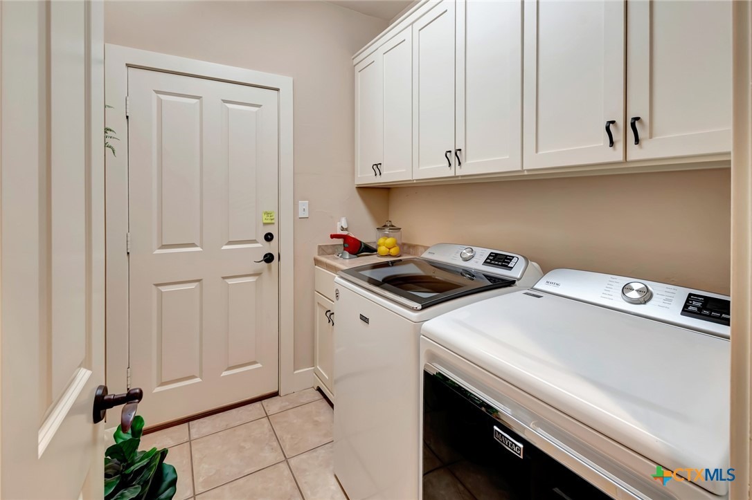 Cotswold Ln, Victoria, TX 77904 #1