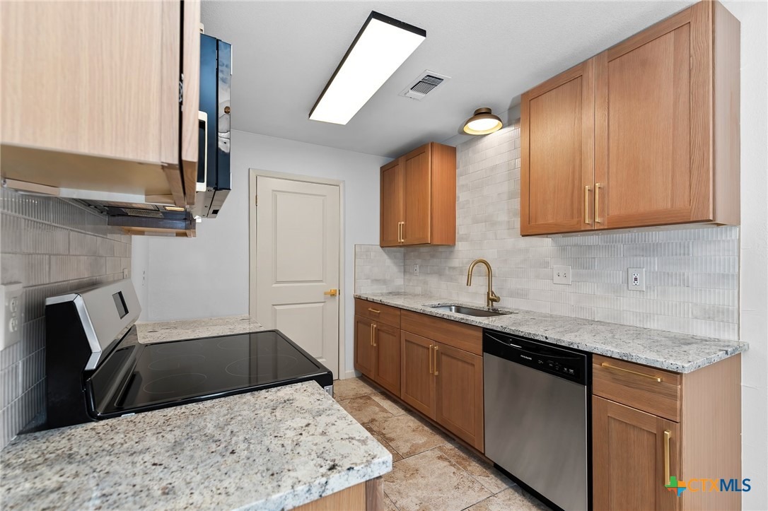 Moonlight Dr, Killeen, TX 76543 #1