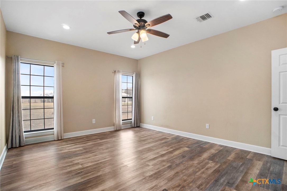 Thormeyer Rd, Seguin, TX 78155
