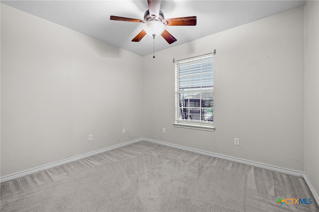Atlas Ave, Killeen, TX 76542