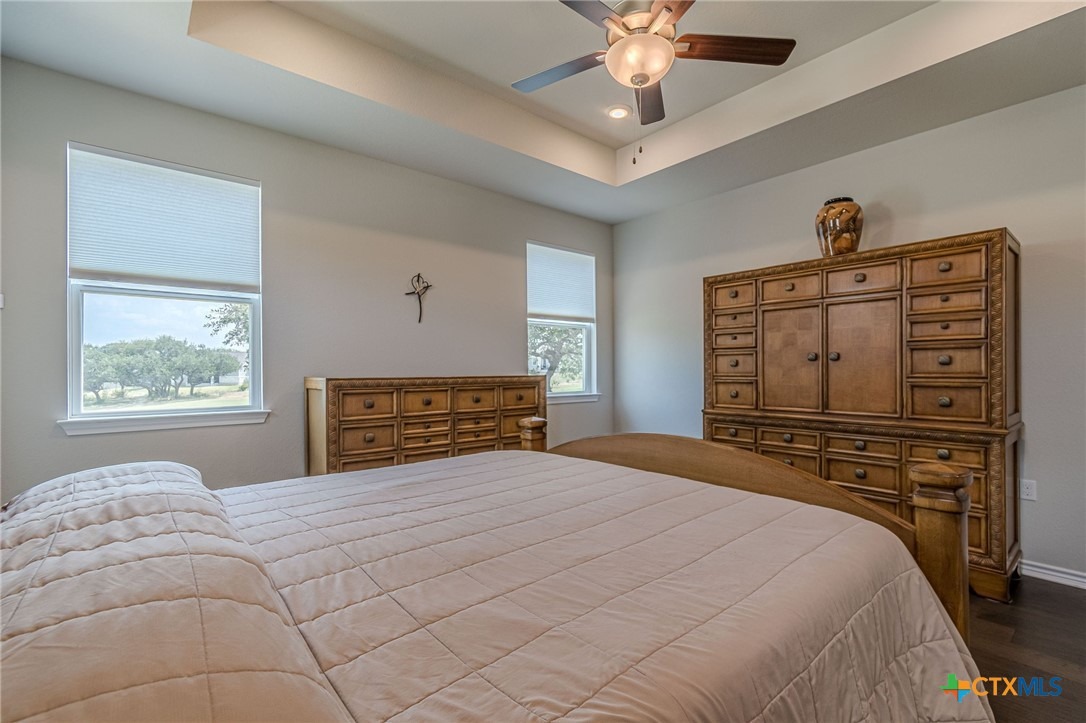 Dancing Oak Ln, San Marcos, TX 78666
