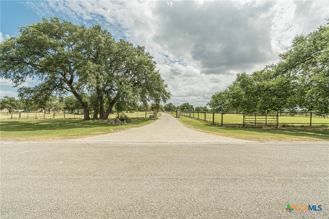 San Marcos Trl, New Braunfels, TX 78132