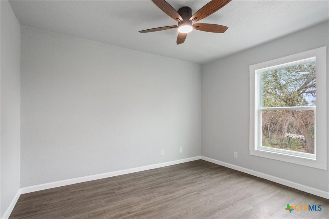 Mountain Oak Ln, Belton, TX 76513