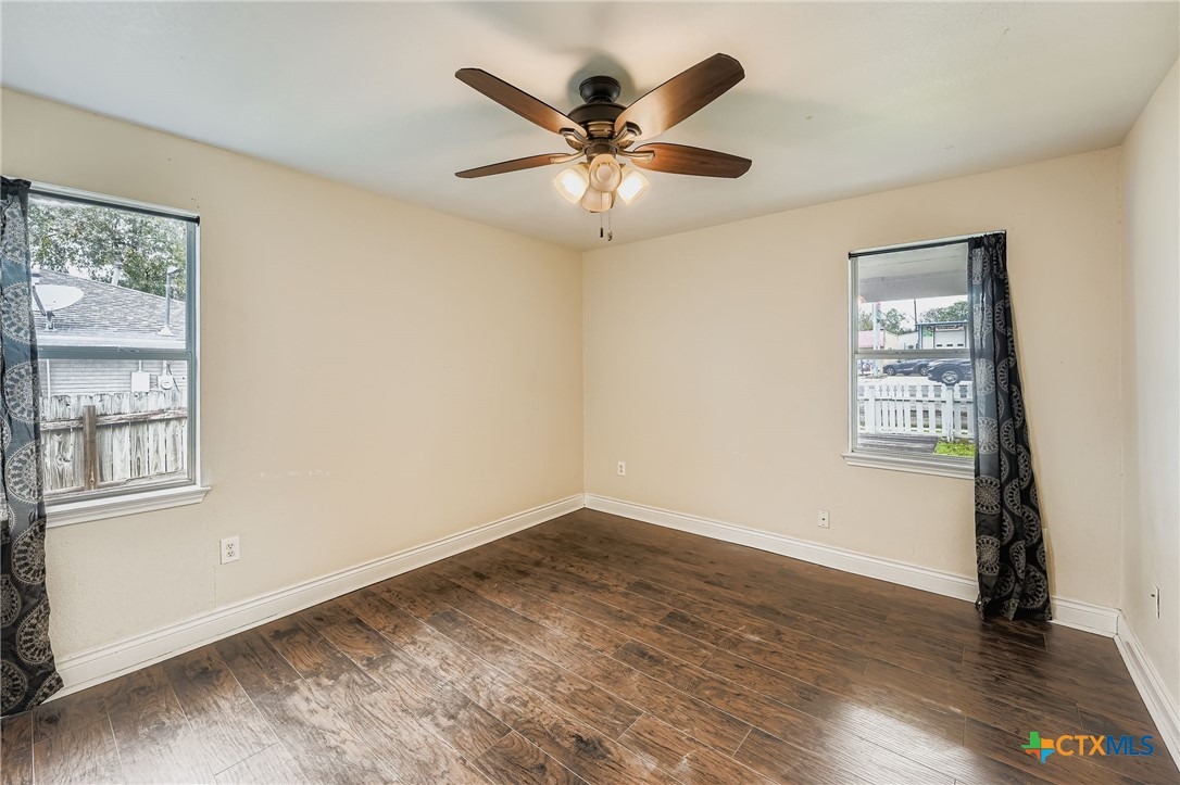 Main St, Elgin, TX 78621 #1