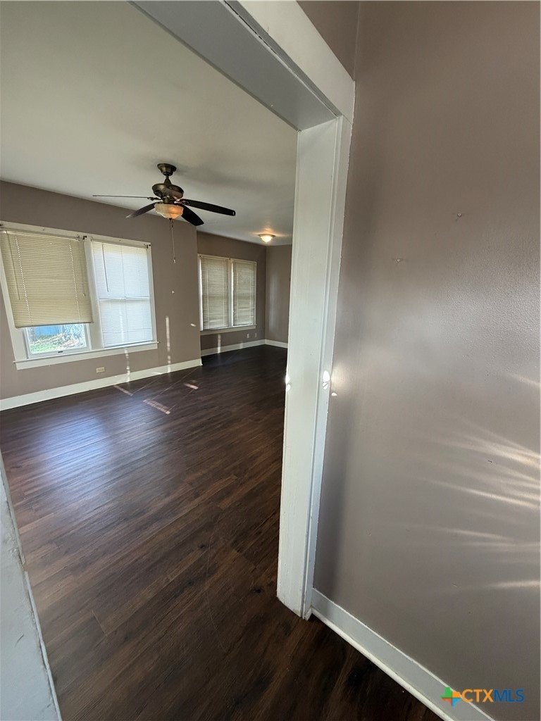 San Marcos St, Seguin, TX 78155 #1