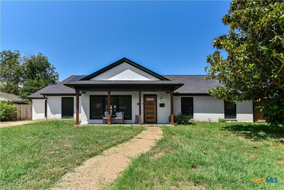Lake Highlands Dr, Waco, TX 76710