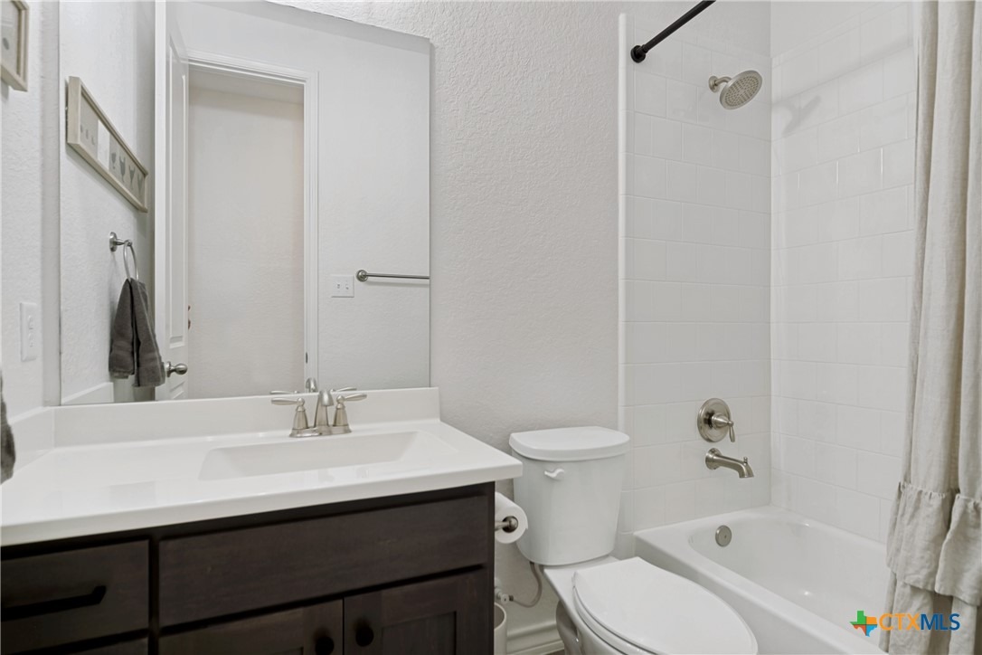 Cimarron Crk, Boerne, TX 78006 #1