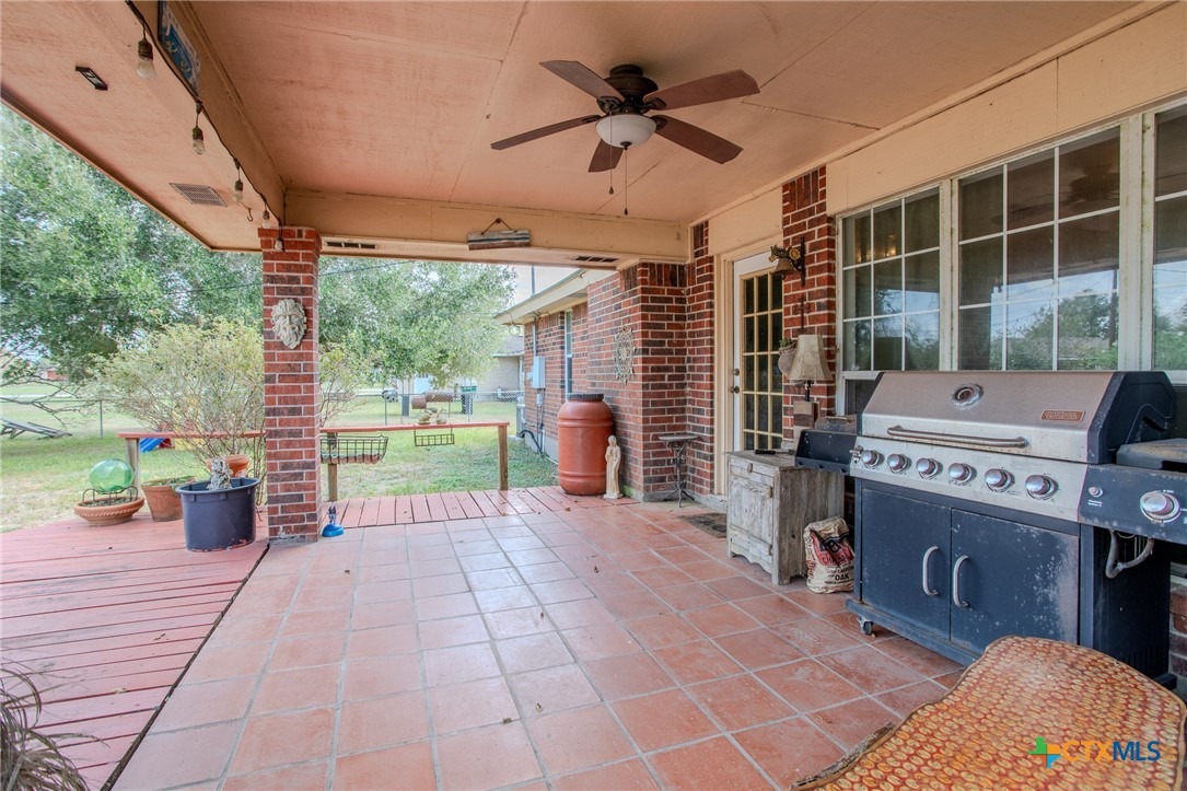 Grouse Rd, Victoria, TX 77905