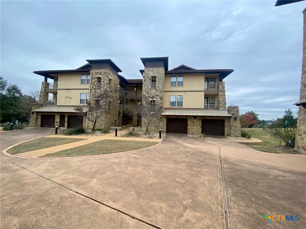 Lantern View Dr, Jonestown, TX 78645
