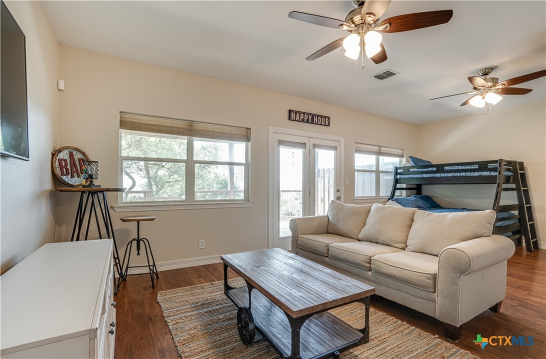 Lake Frst, Canyon Lake, TX 78133