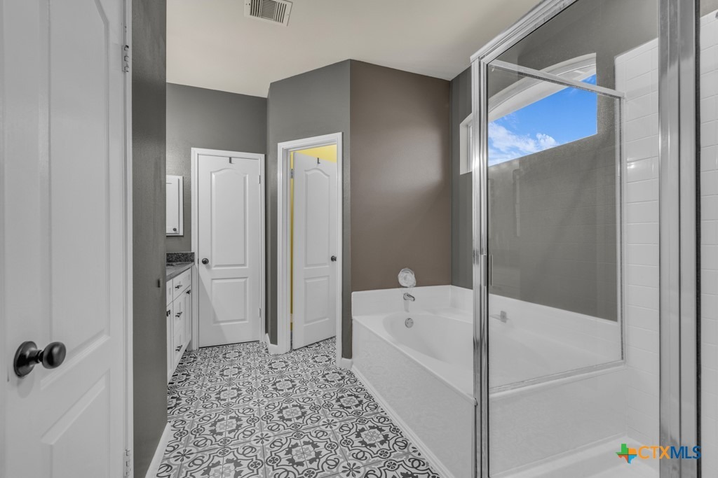 Tapwood Ln, Cibolo, TX 78108