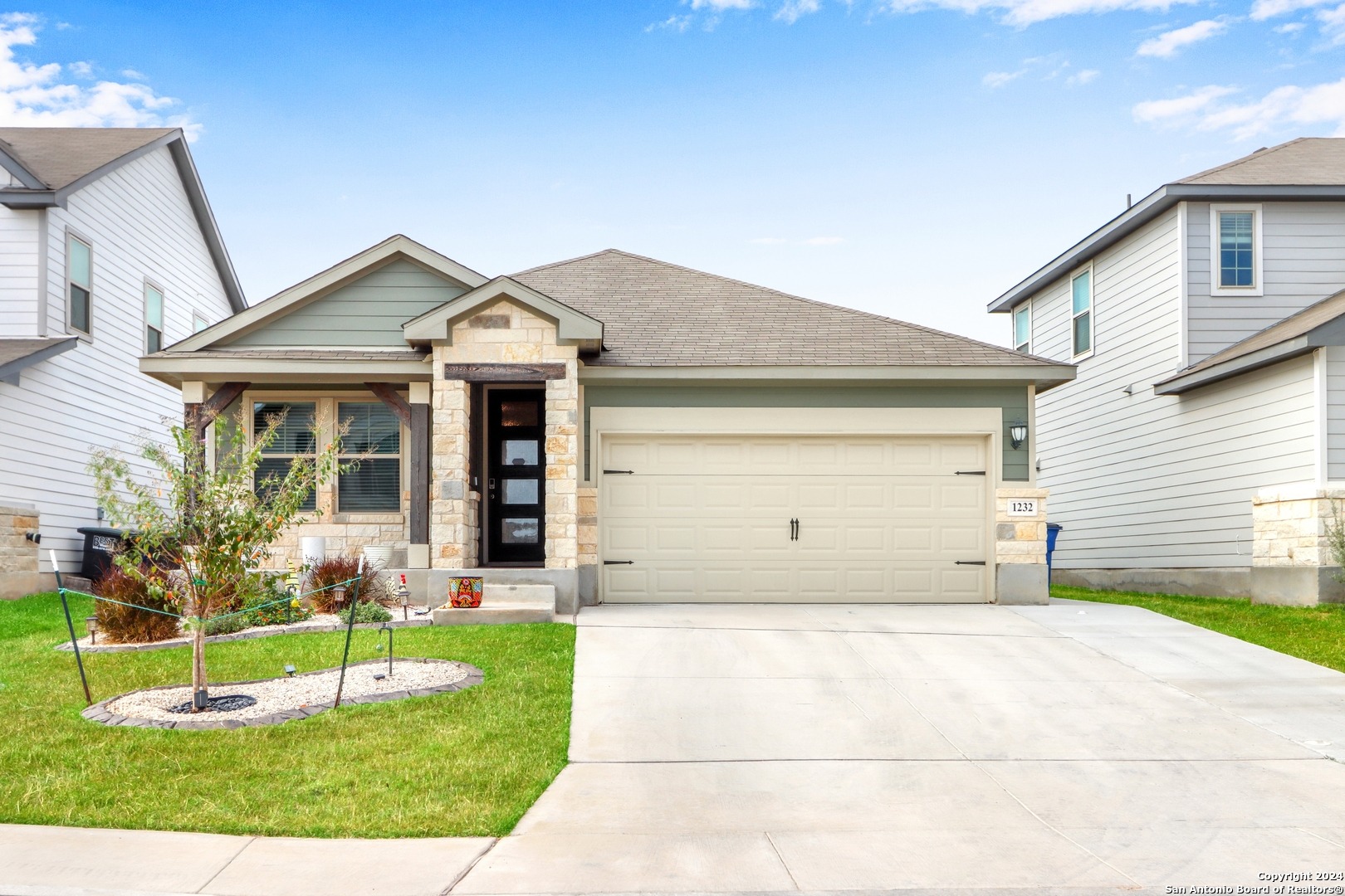Ella Xing, New Braunfels, TX 78130 #1